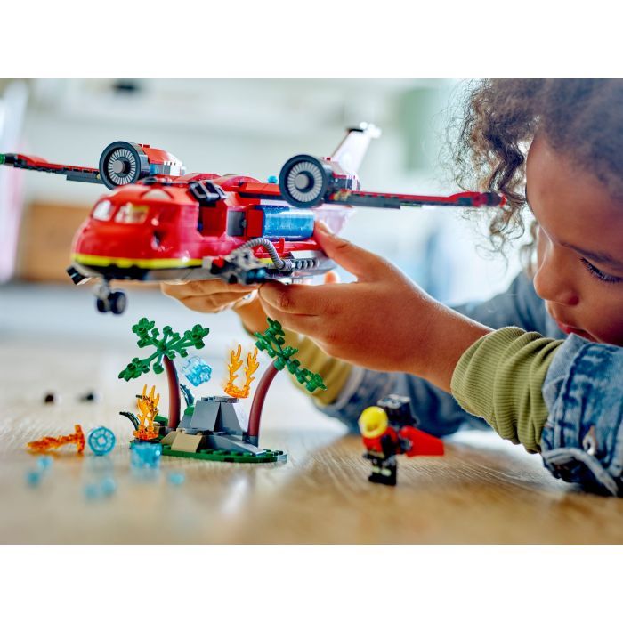 Конструктор LEGO City Пожарный спасательный самолет 478 деталей (60413) изображение 8