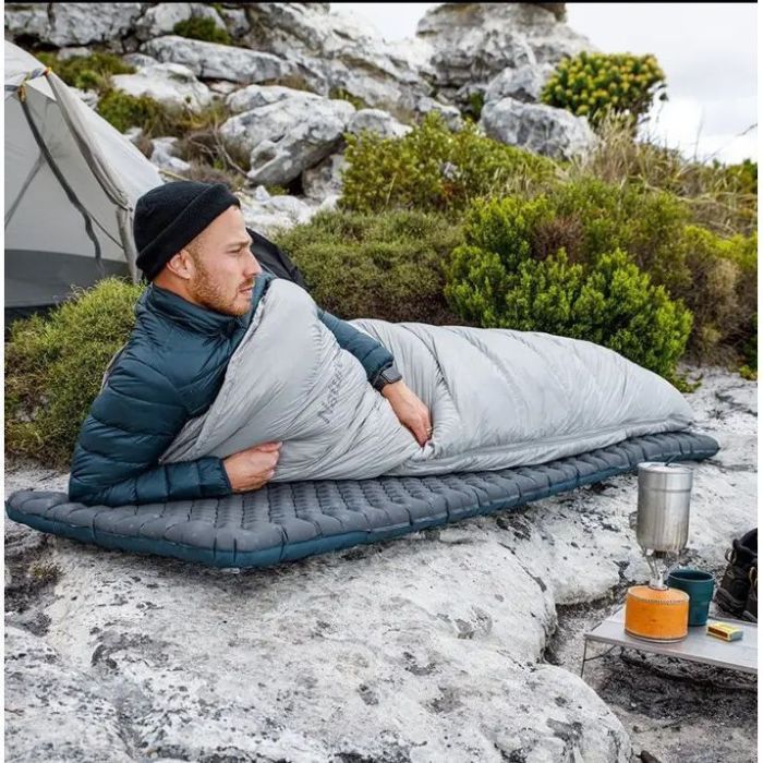 Туристический коврик Naturehike надлегкий 183 х 64 см CNH22DZ018 чорний (6975641888567) изображение 4