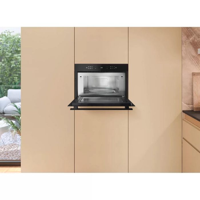 Мікрохвильова піч Whirlpool AMW6440FB зображення 8