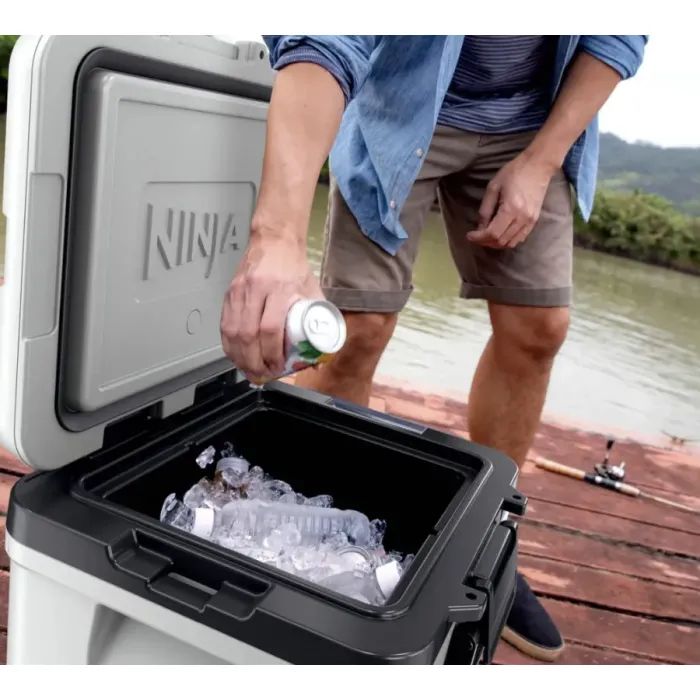 Термобокс Ninja FrostVault 28L Hard Coole White (FB230EUWH) изображение 5
