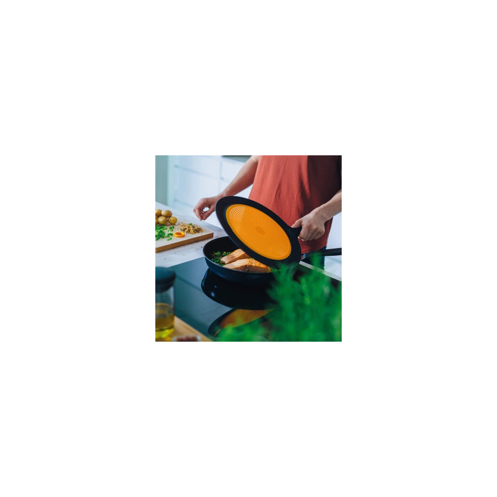 Крышка для посуды Fiskars Functional Form 38 см (1027305) изображение 3