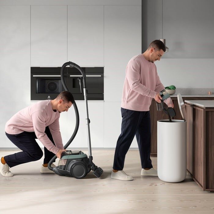 Пылесос Electrolux EL61C2OG изображение 7
