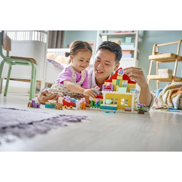 Конструктор LEGO DUPLO Peppa Pig Семейный дом (10467) изображение 9