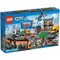 Конструктор LEGO City Town Городская площадь (60097)