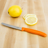 Кухонный нож Victorinox SwissClassic для нарезки 8 см, волнистое лезвие, оранжевый (6.7636.L119) изображение 2