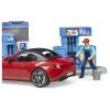 Игровой набор Bruder АЗС с автомойкой, автомобилем и фигурками (62111) изображение 5