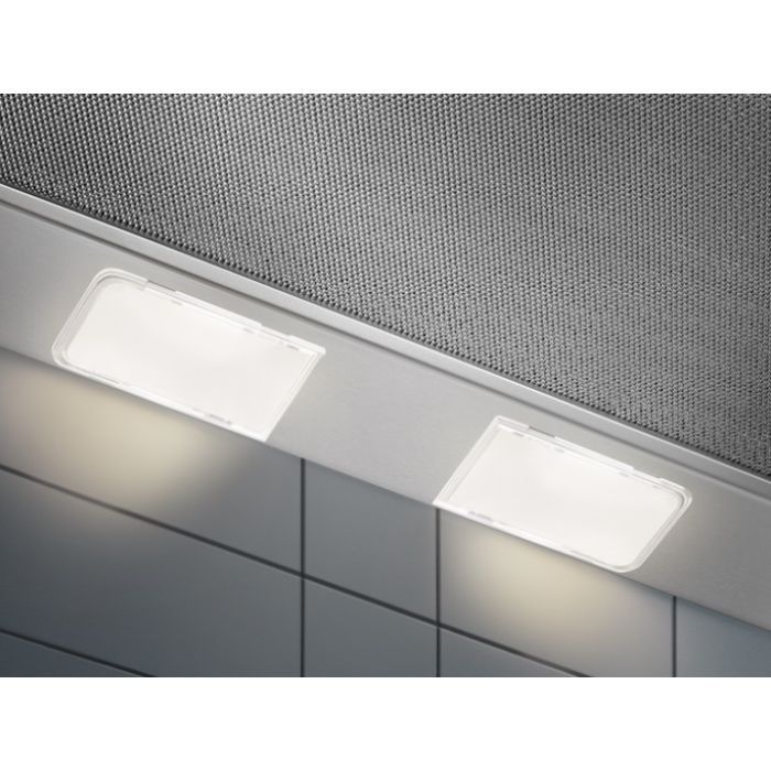 Вытяжка кухонная Electrolux LFP326S изображение 3