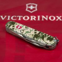 Ніж Victorinox Spartan Army 91 мм Піксель + Лого (1.3603.3_W3941p) зображення 3