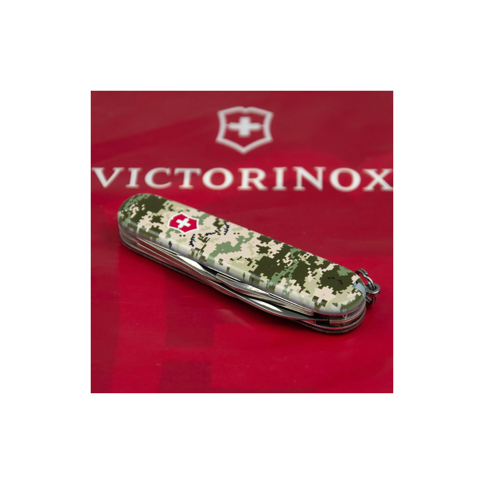 Нож Victorinox Spartan Army 91 мм Піксель + Лого (1.3603.3_W3941p) изображение 3