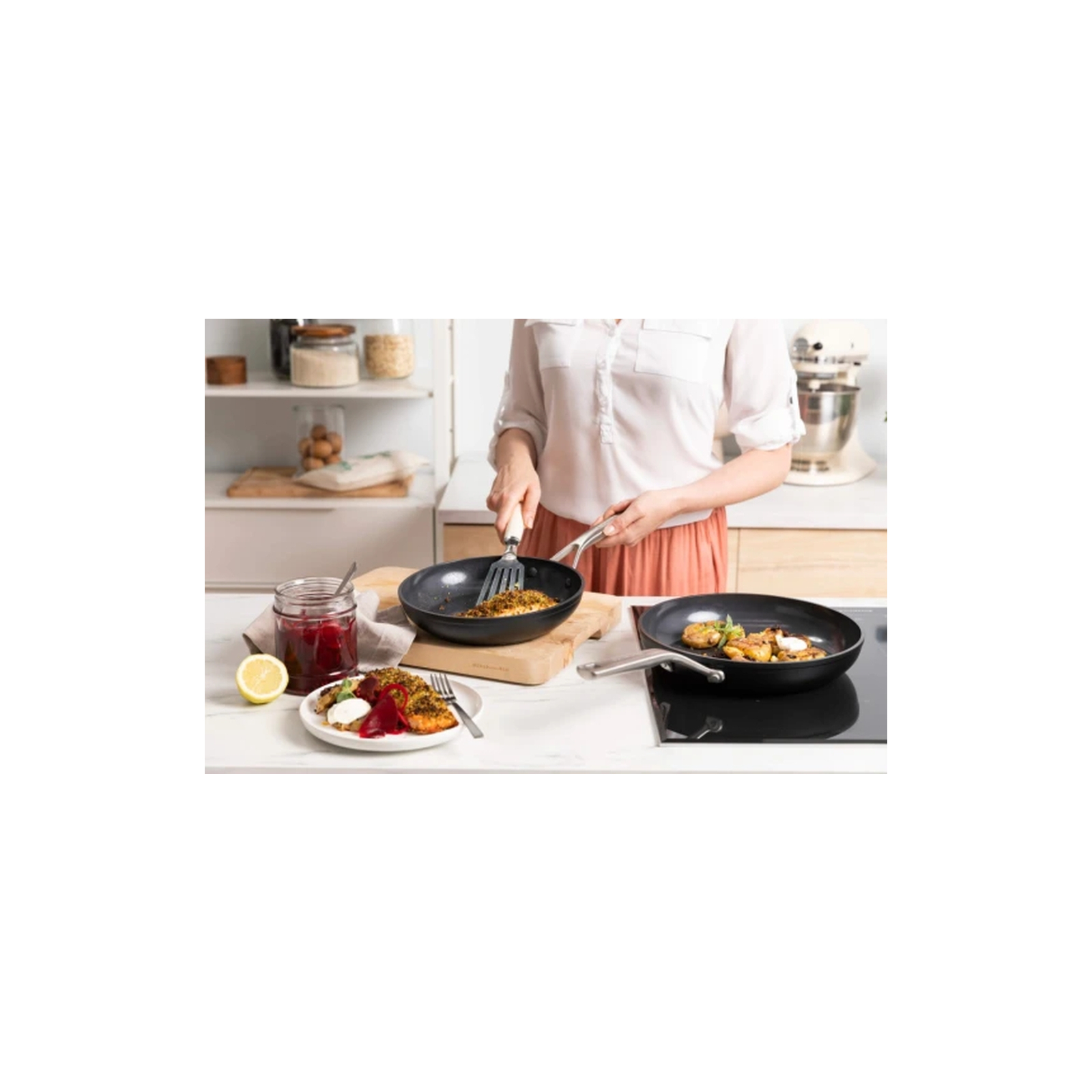 Набор сковородок KitchenAid FHA 20 + 28 см (CC005698-001) изображение 6