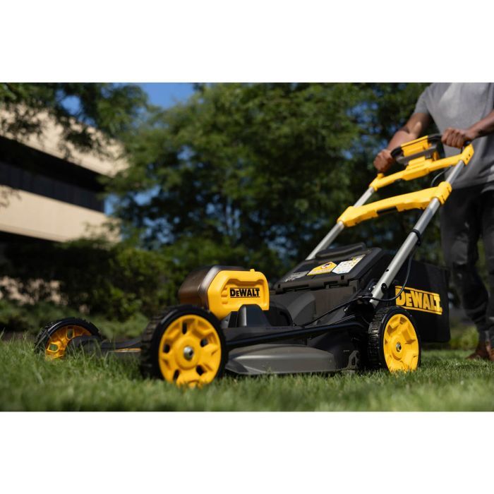 Газонокосилка DeWALT XR FLEXVOLT 54 В Li-lon, 53 см (без АКБ та ЗП) (DCMWSP550N) изображение 9
