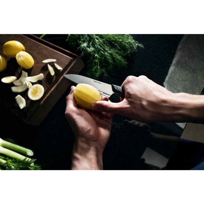 Кухонный нож Fiskars Taiten шеф великий 20 см (1066830) изображение 7