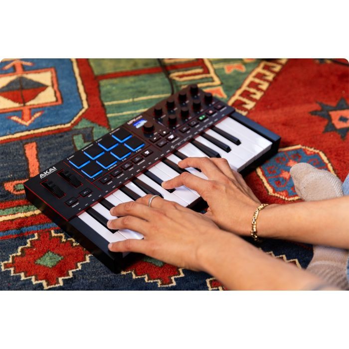 MIDI-клавіатура Akai MPK mini 4 Black (302370) зображення 7