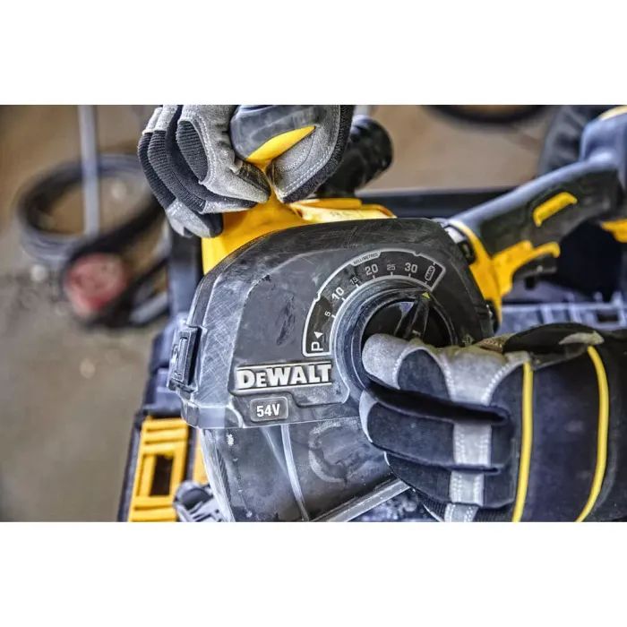 Штроборіз DeWALT 54V XR FLEXVOLT Li-lon, диск 125х22.23 мм, 2x6Ah, TSTAK (DCG200T2) зображення 10