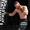 Боксерские перчатки Phantom APEX Elastic Gold 16oz (PHBG2215-16) изображение 10