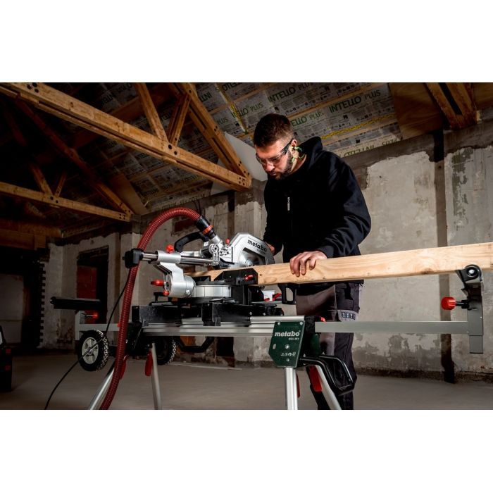 Торцовочная пила Metabo KGS 216M с протяжкой 1200Вт, 215мм (613216000) изображение 4