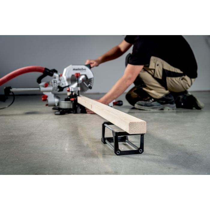 Торцовочная пила Metabo KGS 216M с протяжкой 1200Вт, 215мм (613216000) изображение 7