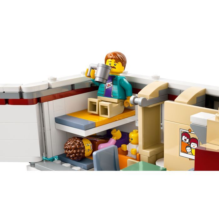 Конструктор LEGO City Приключенческий дом на колесах для отпуска (60454) изображение 5