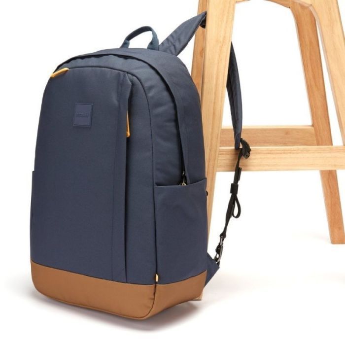 Рюкзак туристический Pacsafe Go 25L свіжий м'ятний (35115528) изображение 2