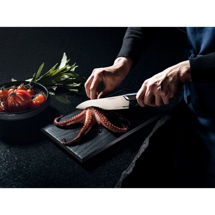 Кухонный нож Fiskars Taiten шеф середній 16 см (1066832) изображение 6