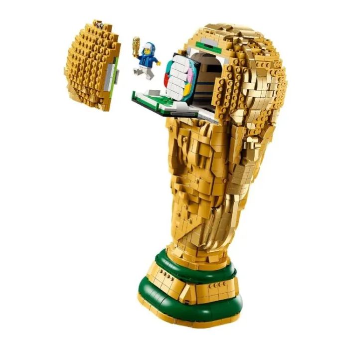 Конструктор LEGO Editions Football Официальный трофей чемпионата мира по футболу FIFA (43020-) изображение 3