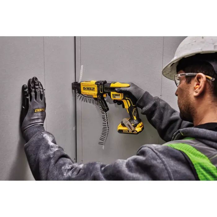 Шуруповерт DeWALT 18V XR Li-Ion, 30/5 Нм, 4400 об/хв (без АКБ та ЗП) (DCF620N) зображення 3
