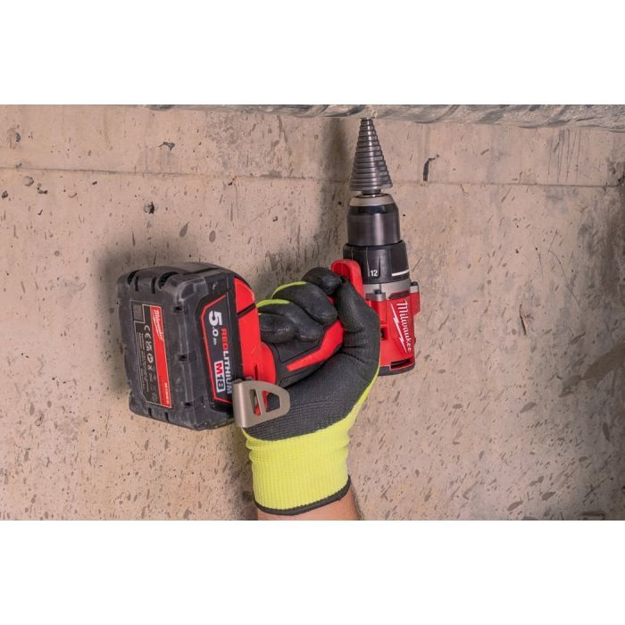 Шуруповерт Milwaukee M18 BLDDRC-0X, 60.5 Нм, кейс (без АКБ и ЗУ) (4933492832) изображение 8