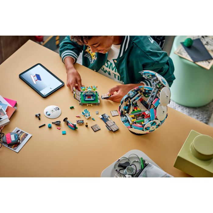 Конструктор LEGO Editions Football Футбольный мяч (43019) изображение 7