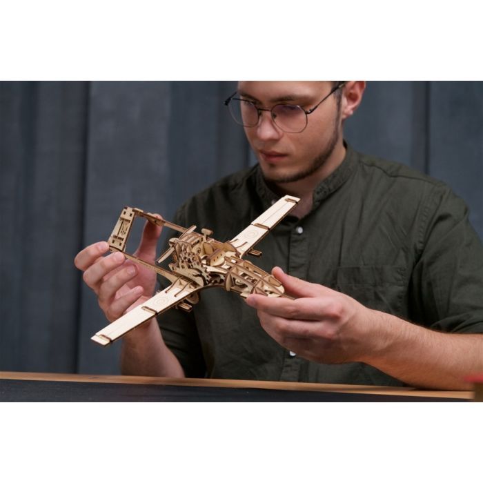 Конструктор Ugears Байрактар TБ2 (6337391) изображение 6
