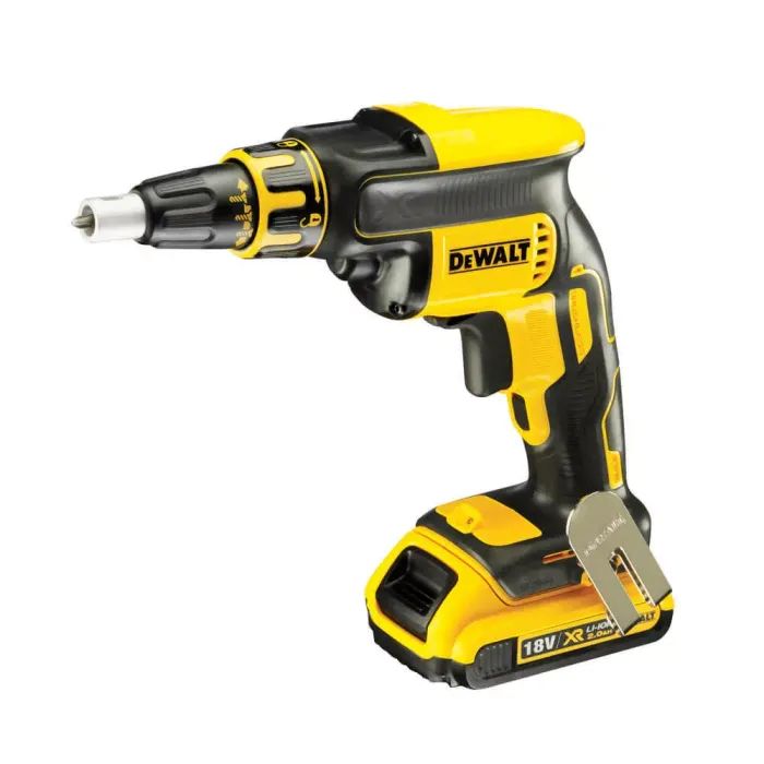 Шуруповерт DeWALT 18V XR Li-Ion, 2x2Ah, 30/5 Нм, 4400 об/мин, кейс (DCF620D2K)