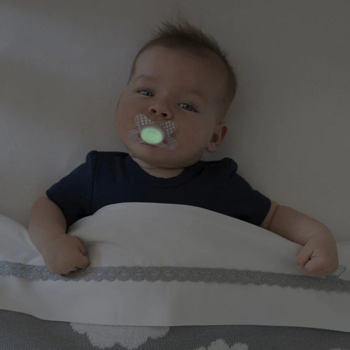 Пустушка Difrax Dental, світиться у темряві, 0-6 міс (GL799) зображення 7