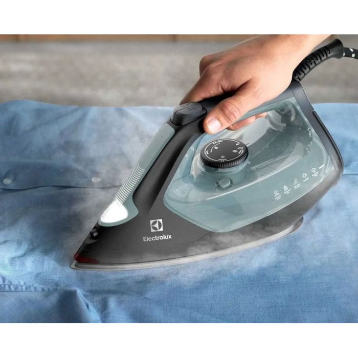 Паровая станция Electrolux E8ST2-8OG изображение 7