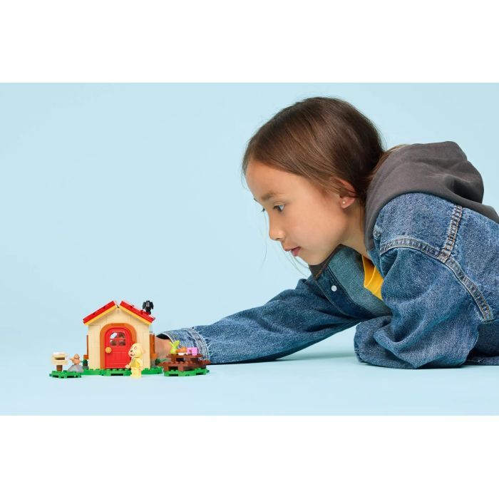Конструктор LEGO Animal Crossing Уютный дом Goldie (77058) изображение 8