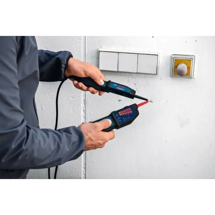 Тестер автомобильный Bosch Professional, GVT 1000-15, 0-1000V, 2xAA 1.5V (0.601.077.800) изображение 7