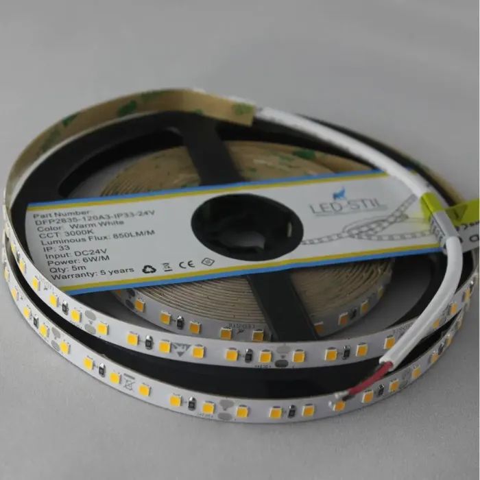 Світлодіодна стрічка LED-STIL 4000K 6 Вт/м 2835 128 діодів IP33 24 Вольта 900 lm нейтральне світло (DFP2835-128A4-IP33-24V) зображення 4