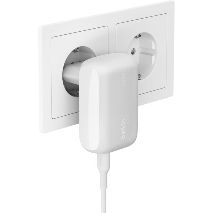 Зарядное устройство Belkin 42W USB-C PD PPS 30W USB-A 12W white (WCB009VFWH) изображение 2