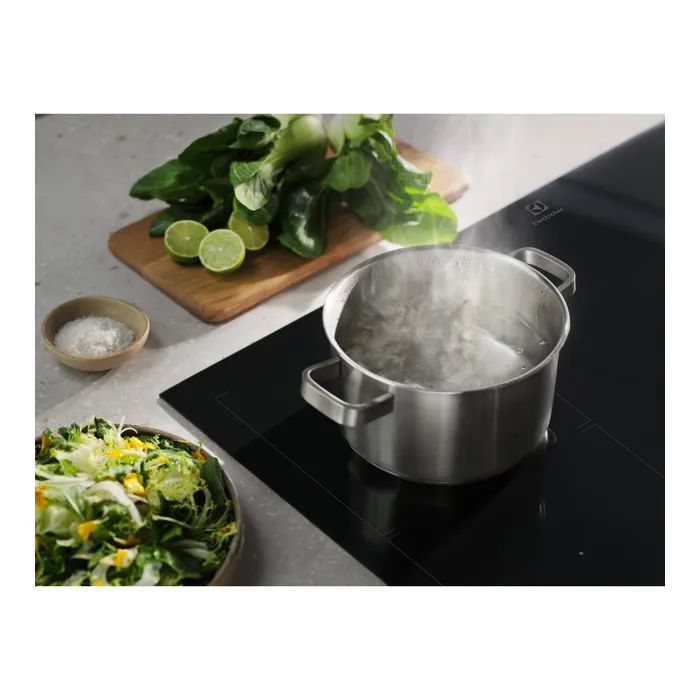 Варочна поверхня Electrolux EIS62453IZ зображення 9