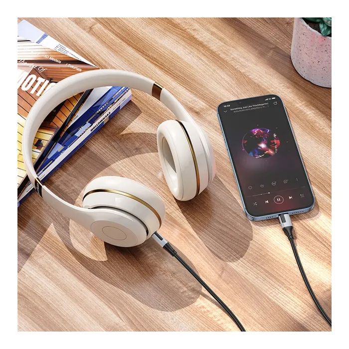 Кабель мультимедійний Lightning to 3.5mm M 1.0m black BOROFONE (6941991108327) зображення 5