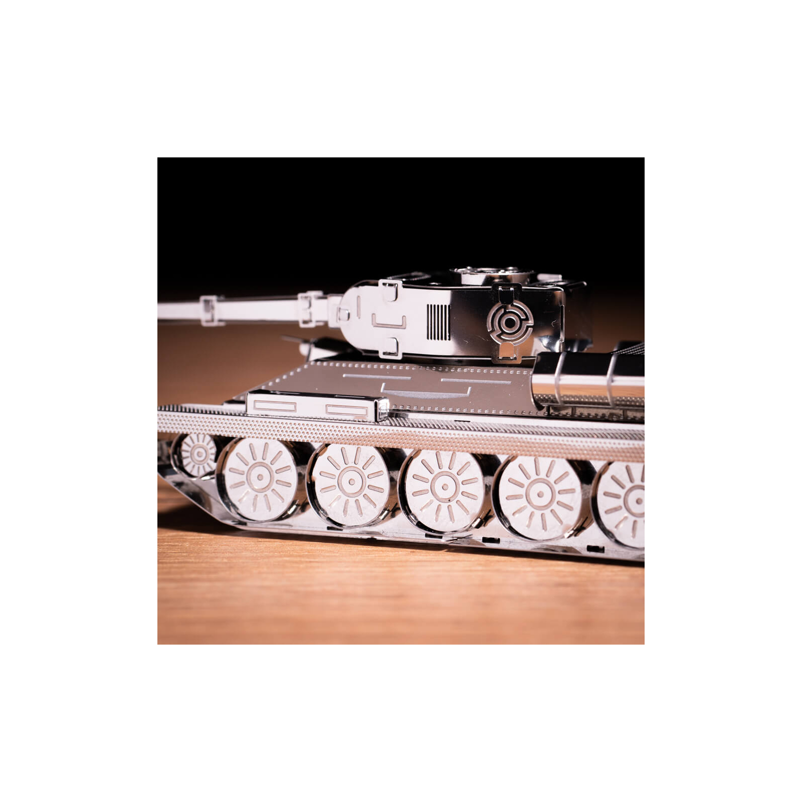 Конструктор Metal Time коллекционная модель T-34/85 (MT071) изображение 4