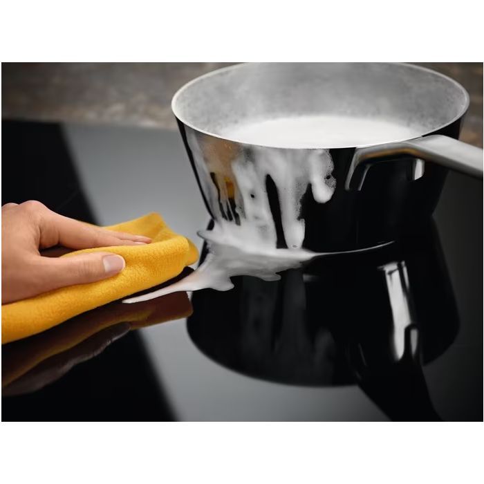 Варочна поверхня Electrolux CIR60430CB зображення 7
