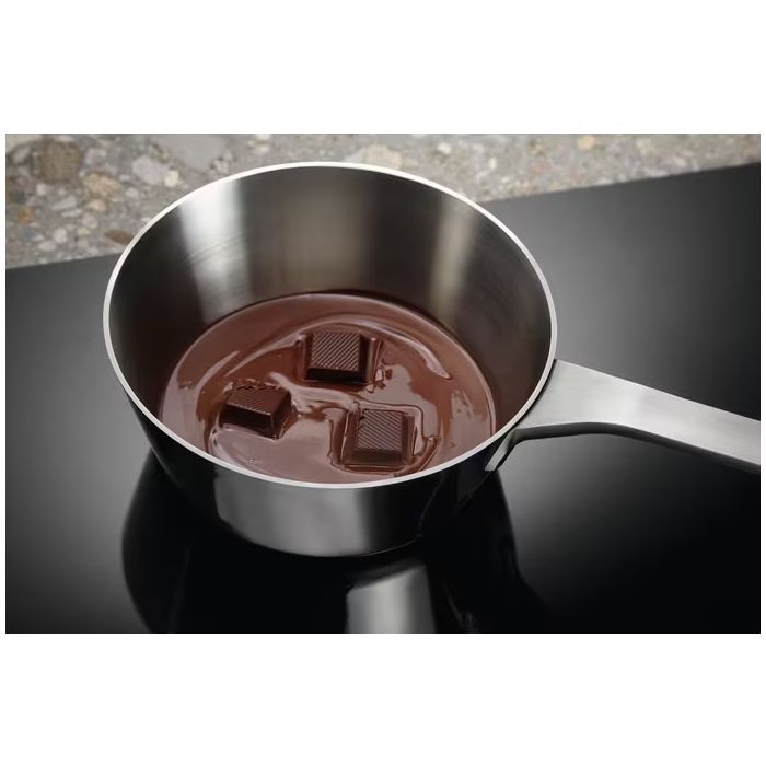 Варочна поверхня Electrolux CIR60430CB зображення 9