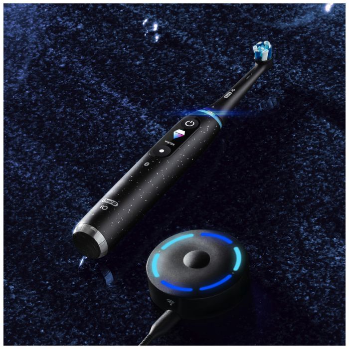 Электрическая зубная щетка Oral-B Series 10 iOM10.1B4.2AD (4210201434672) изображение 8