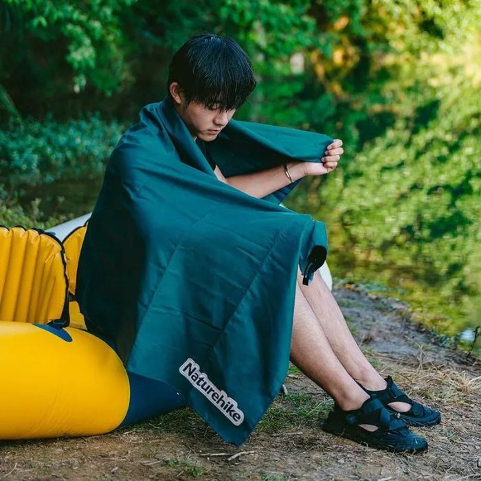 Туристичний рушник Naturehike CNK2300SS010 швидковисихаючий 156 х 80 темно-синій (6976023925474) зображення 2
