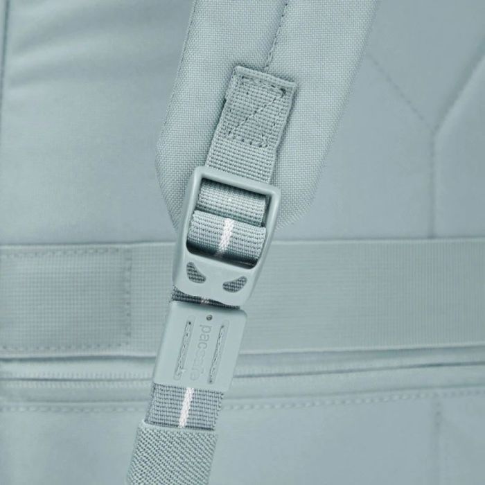 Рюкзак туристический Pacsafe Go 25L свіжий м'ятний (35115528) изображение 7