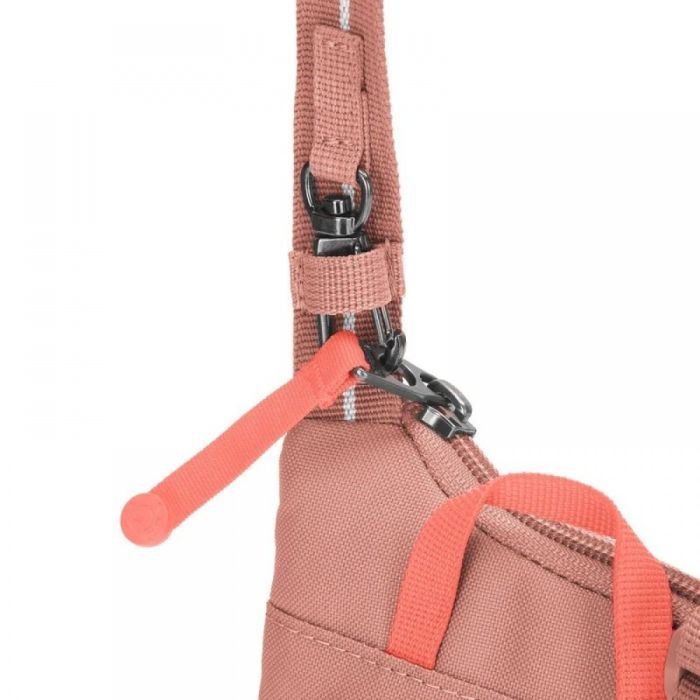 Сумка Pacsafe GO Tech Crossbody Розовая (35175340) изображение 6