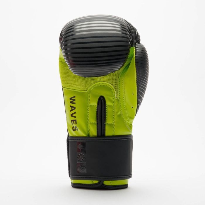 Боксерские перчатки Leone GN313 Waves Black 16 унцій (GN313_Black_16oz) изображение 5