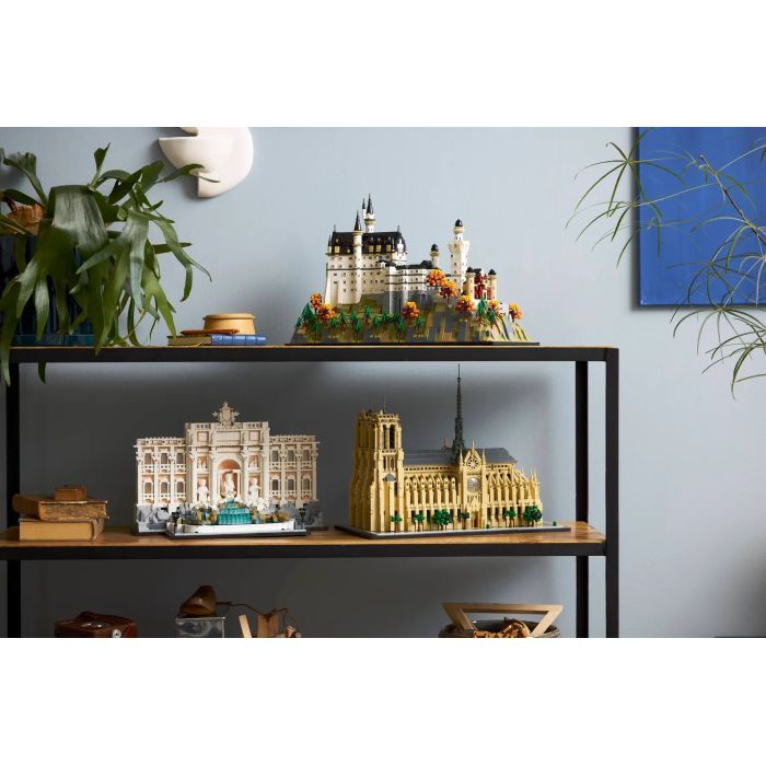 Конструктор LEGO Architecture Замок Нойшванштайн (21063) зображення 14