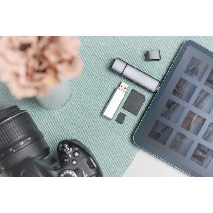 Считыватель флеш-карт Digitus USB-C/USB 3.0 SD/MicroSD (DA-70886) изображение 11