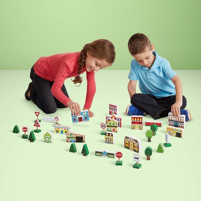 Ігровий набір Melissa&Doug дерев'яний "Місто" (MD14796) зображення 4