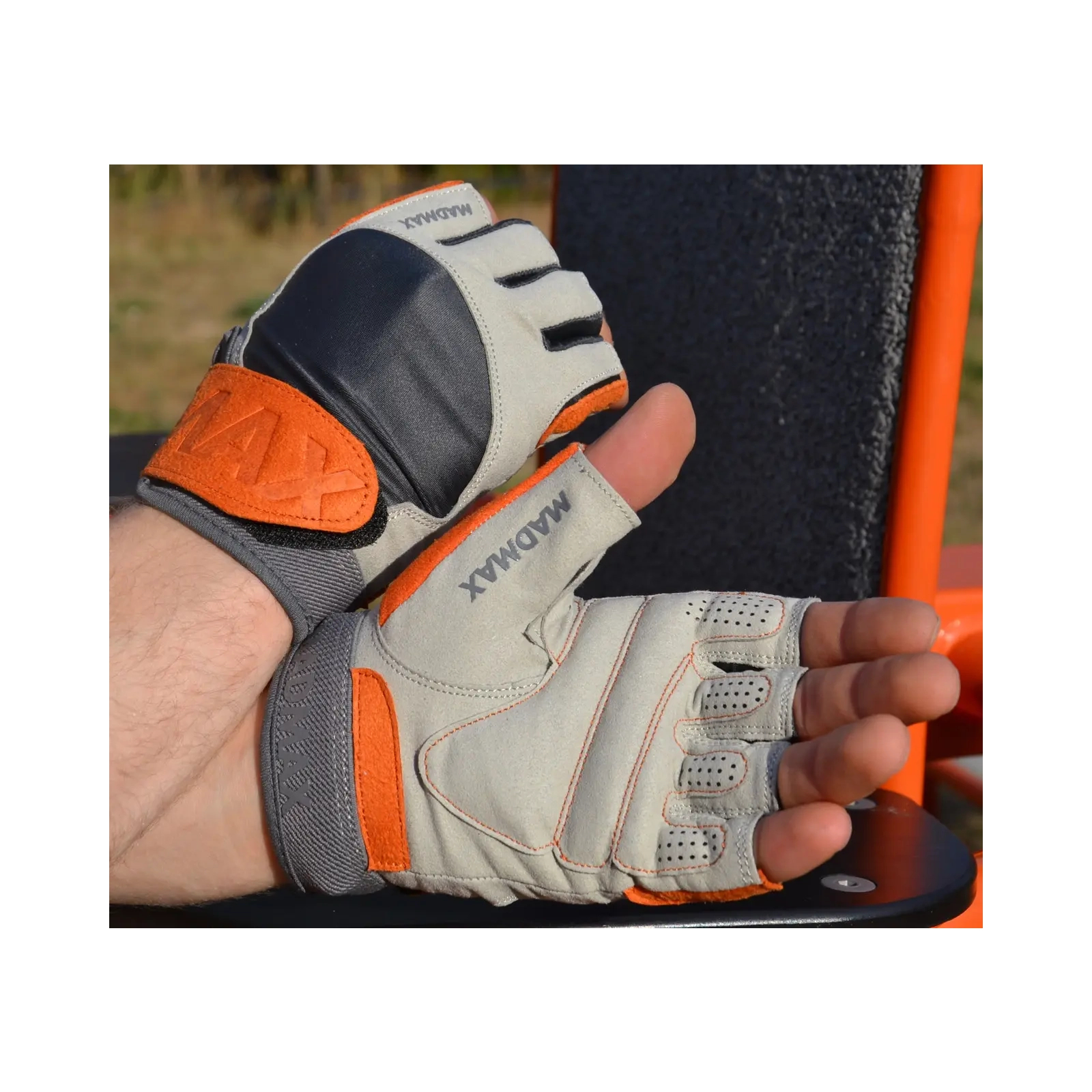 Рукавички для фітнесу MadMax MFG-850 Crazy Grey/Orange S (MFG-850_S) зображення 6